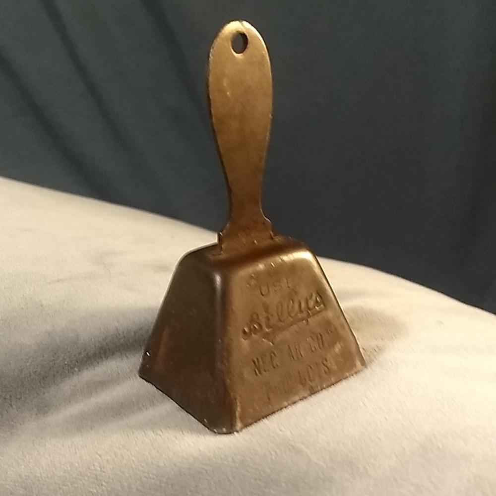 Vintage Tin Bell Billy's Nectar Co